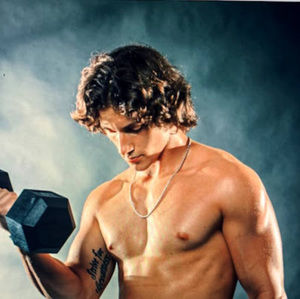 Meet your Posher, Cole